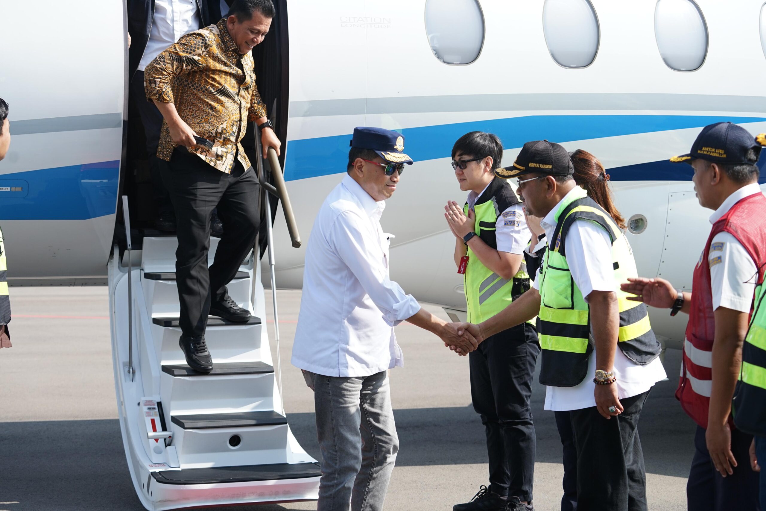 Menhub RI Budi Didampingi Gubernur Kepri Tinjau Bandara RHA, Targetkan Didarati Boeing 737 di 2024