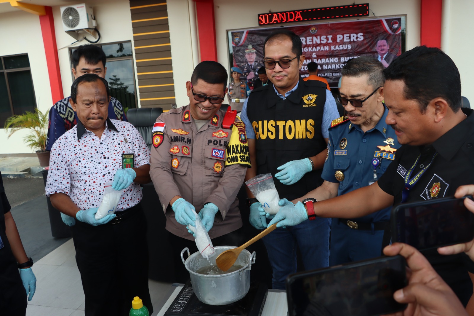 Dijanjikan 30 Juta, Seorang Pria Nekat Edarkan Sabu-Sabu Ke Jakarta