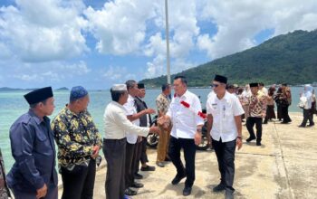 Ansar Kunker ke Natuna, Pembangunan Infrastruktur dan Bantuan Sosial Direalisasikan Hingga Pulau Tiga