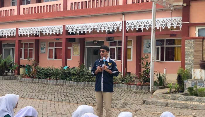 Loyal tapi tidak Kaku, Royal tapi tidak Boros: Keseimbangan dalam Memimpin