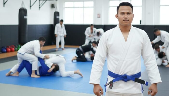 Jurnalis Senior LMG Nahkodai PBJI Lingga 2026–2030, Dari Menulis ke Arena Beladiri