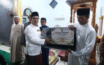Perdana Rombongan Safari Bupati Karimun, di Masjid Al Falah Meral