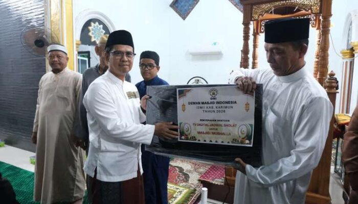 Perdana Rombongan Safari Bupati Karimun, di Masjid Al Falah Meral