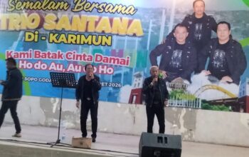 Artis Ibukota Trio Santana Hibur Masyarakat Karimun Bawa Lagu Populer