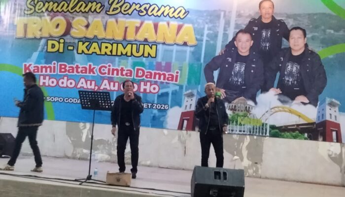 Artis Ibukota Trio Santana Hibur Masyarakat Karimun Bawa Lagu Populer