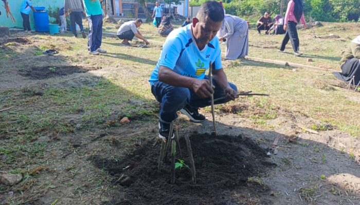 Libatkan Seluruh Pegawai, Disperindagkop UKM Lingga Kembangkan Komoditas Kates