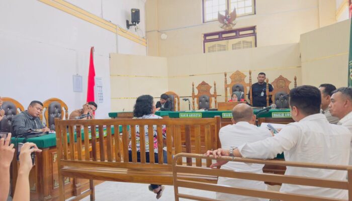 Menangis Sedih, Orangtua Korban Penganiayaan Tak Sanggup Ceritakan Kondisi Anaknya