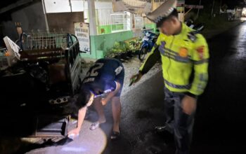Pengendara Motor Meninggal Dunia Setelah Menabrak Kendaraan Parkir di Bahu Jalan Lingga