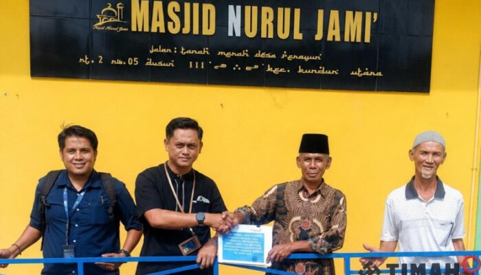 PT Timah Bantu Tenda Pemakaman Untuk Masjid Nurul Jami’ Desa Perayun