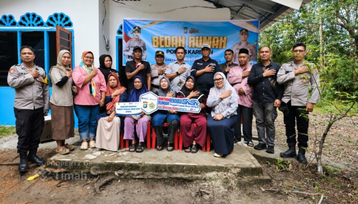 PT Timah Bedah Rumah Bersama Polres Karimun Wujudkan Rumah Layak Huni