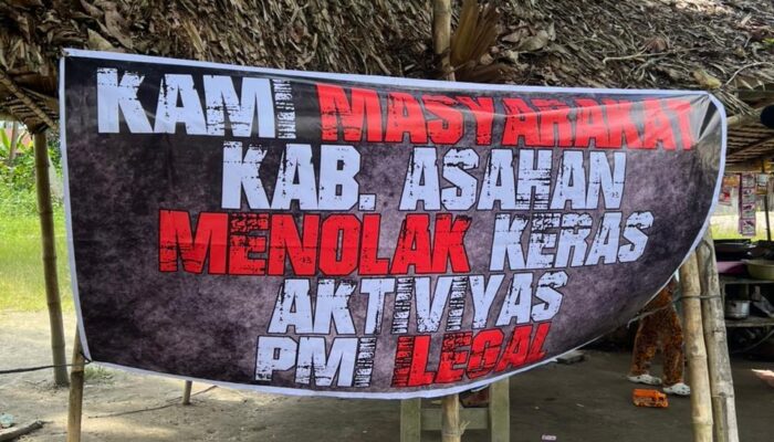 Warga Asahan Pasang Spanduk Tolak Aktivitas PMI