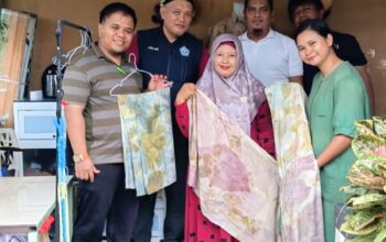 STIE Pembangunan Tanjungpinang Dorong Ecoprint Jadi Produk Unggulan Desa