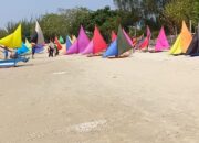 480 Perahu Jong Meriahkan Pantai Tanjung Ambat, Peserta Datang Dari Mancanegara