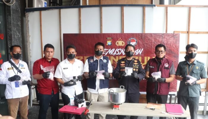 Narkotika Ditemukan Disekitar Perairan Dermaga Ketapang DJBC Khusus Kepri ?